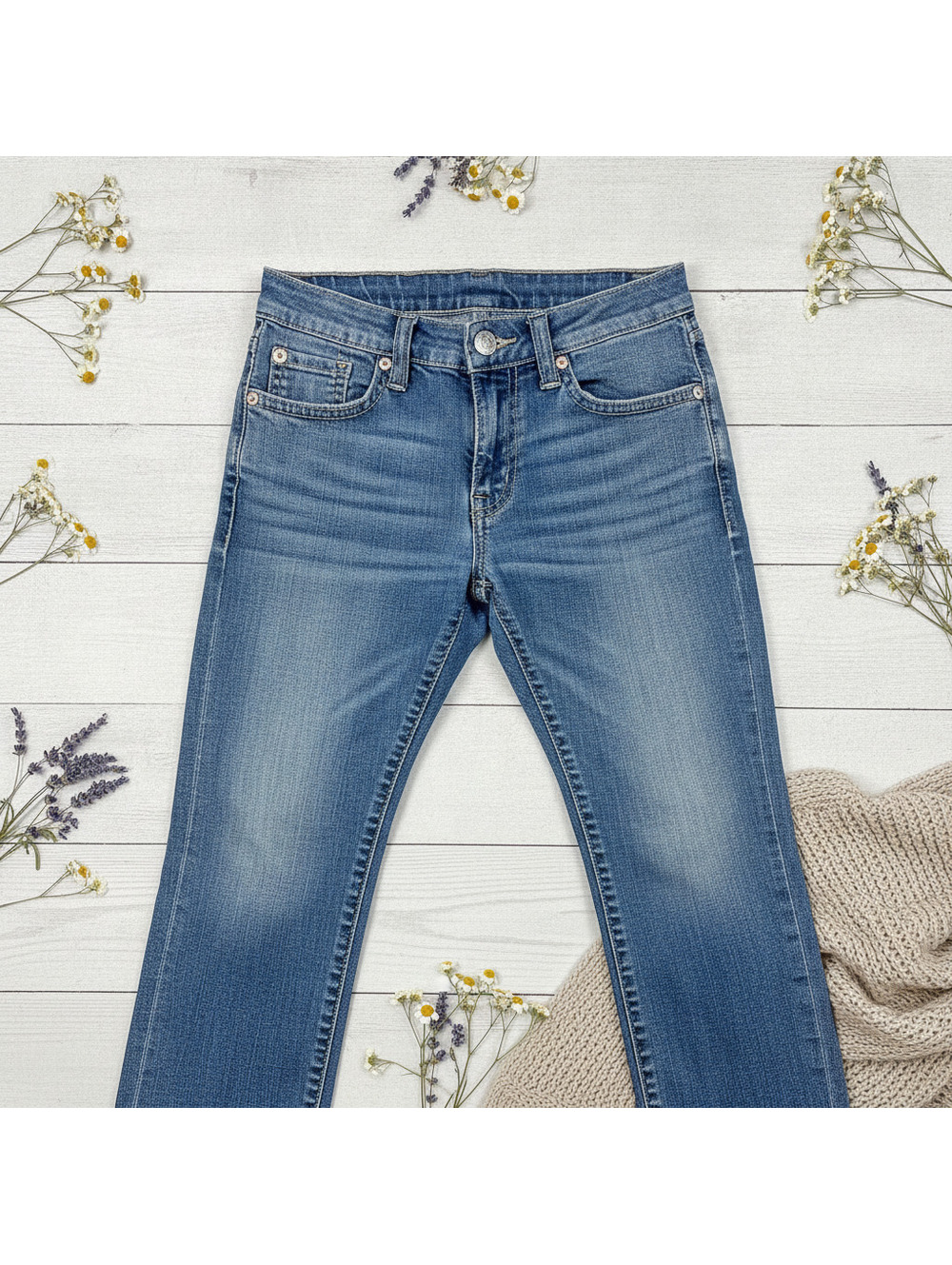 True Religion Hi-Rise Bootcut 23 Women’s Jeans